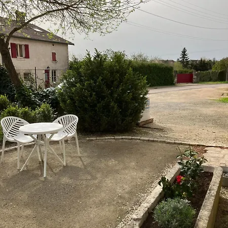 Le Temps Retrouve Guest house Rouvres-la-Chetive